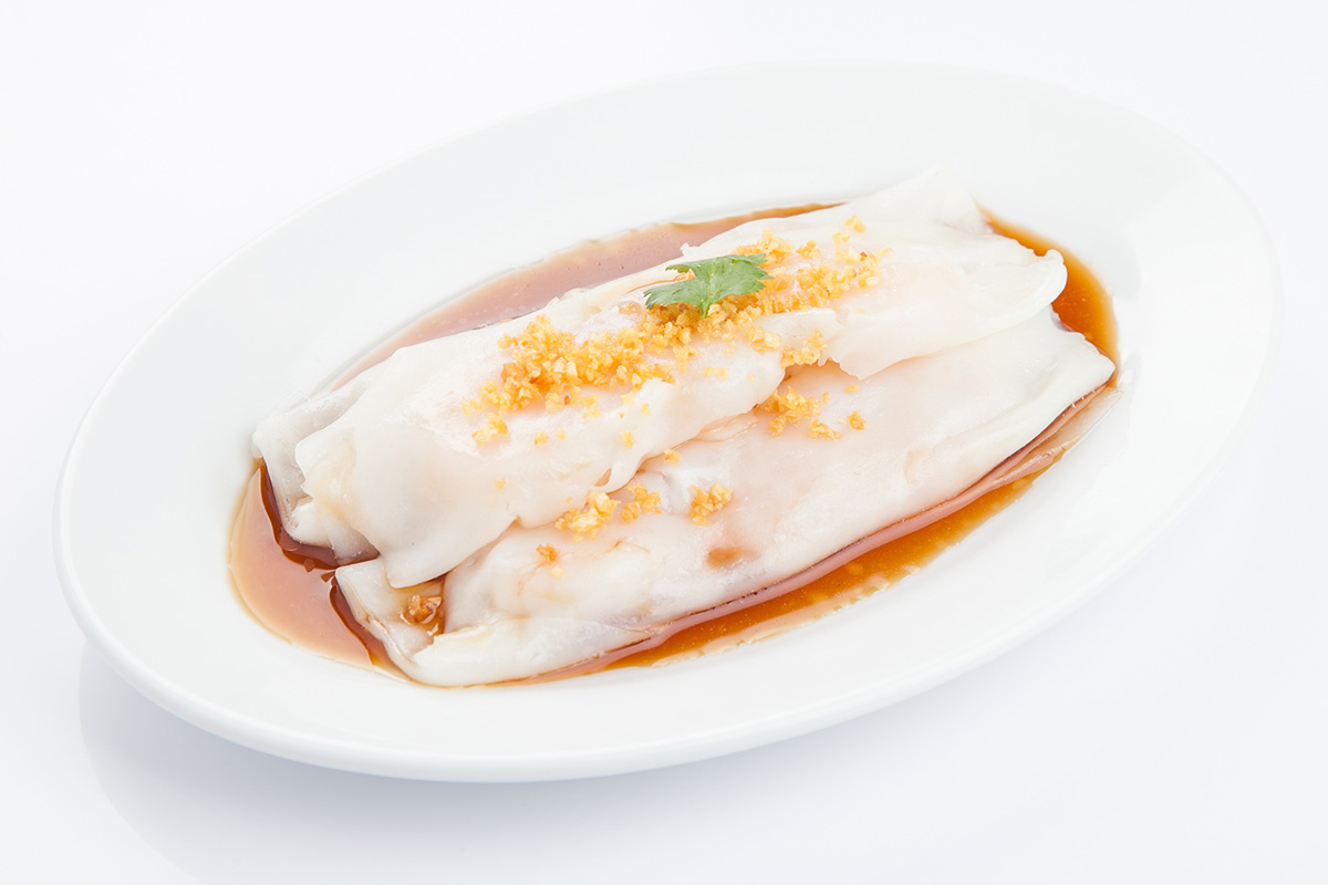 Shrimps in Rice Flour Roll: 125 Baht